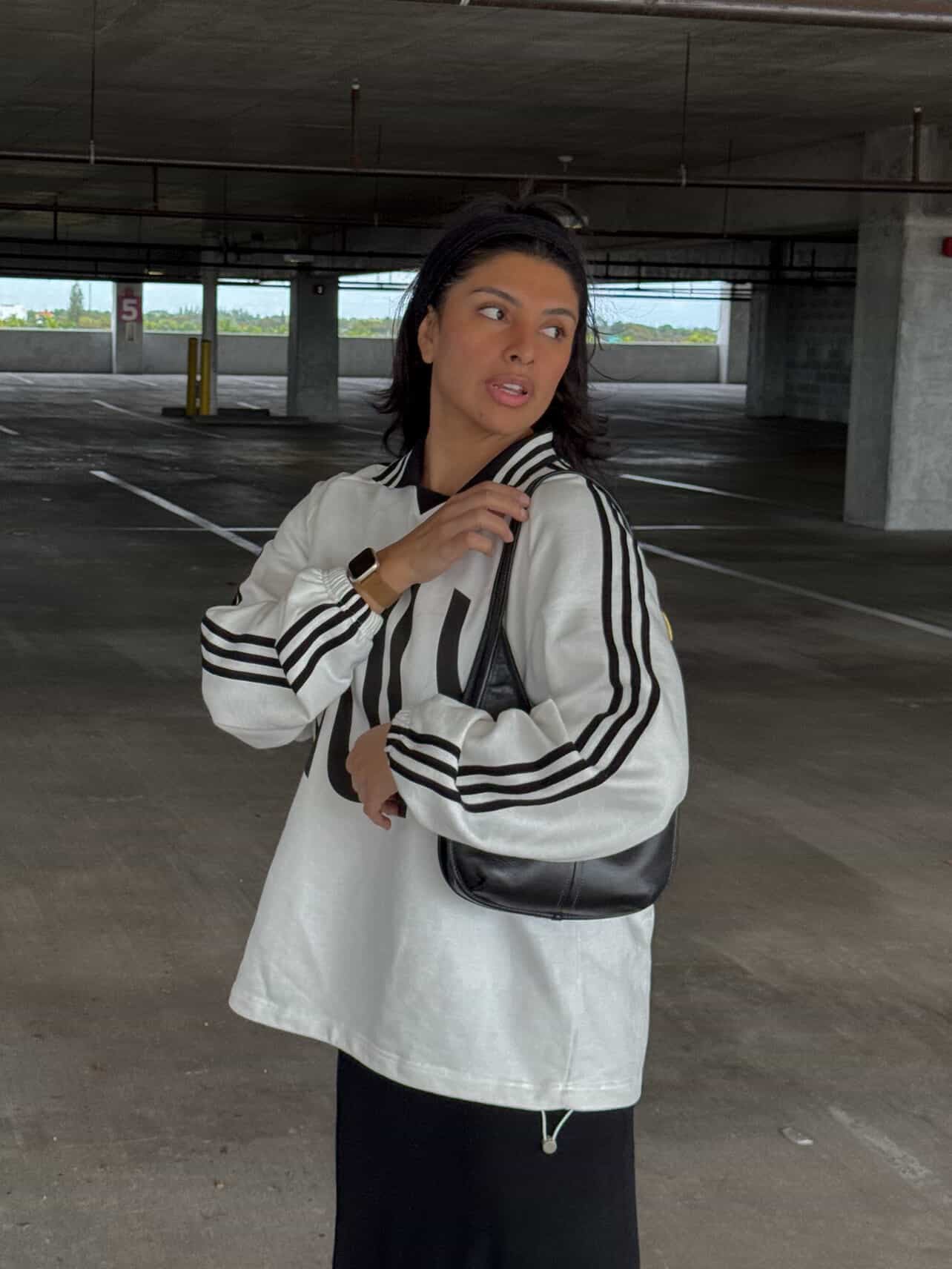 HOLY Striped Collar Pullover